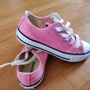 Girls EUC Pink Converse sz 1